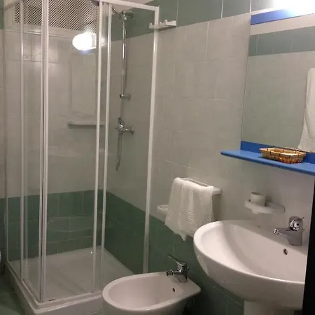 Hotel Rivabella מלון גאליפולי