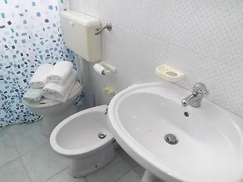 利瓦贝拉酒店 加利波利